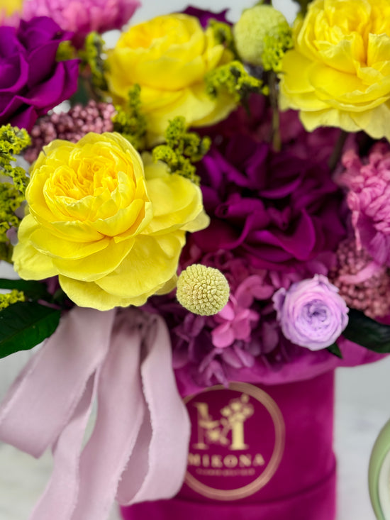 Violet Flame

Preserved Flower Arrangement