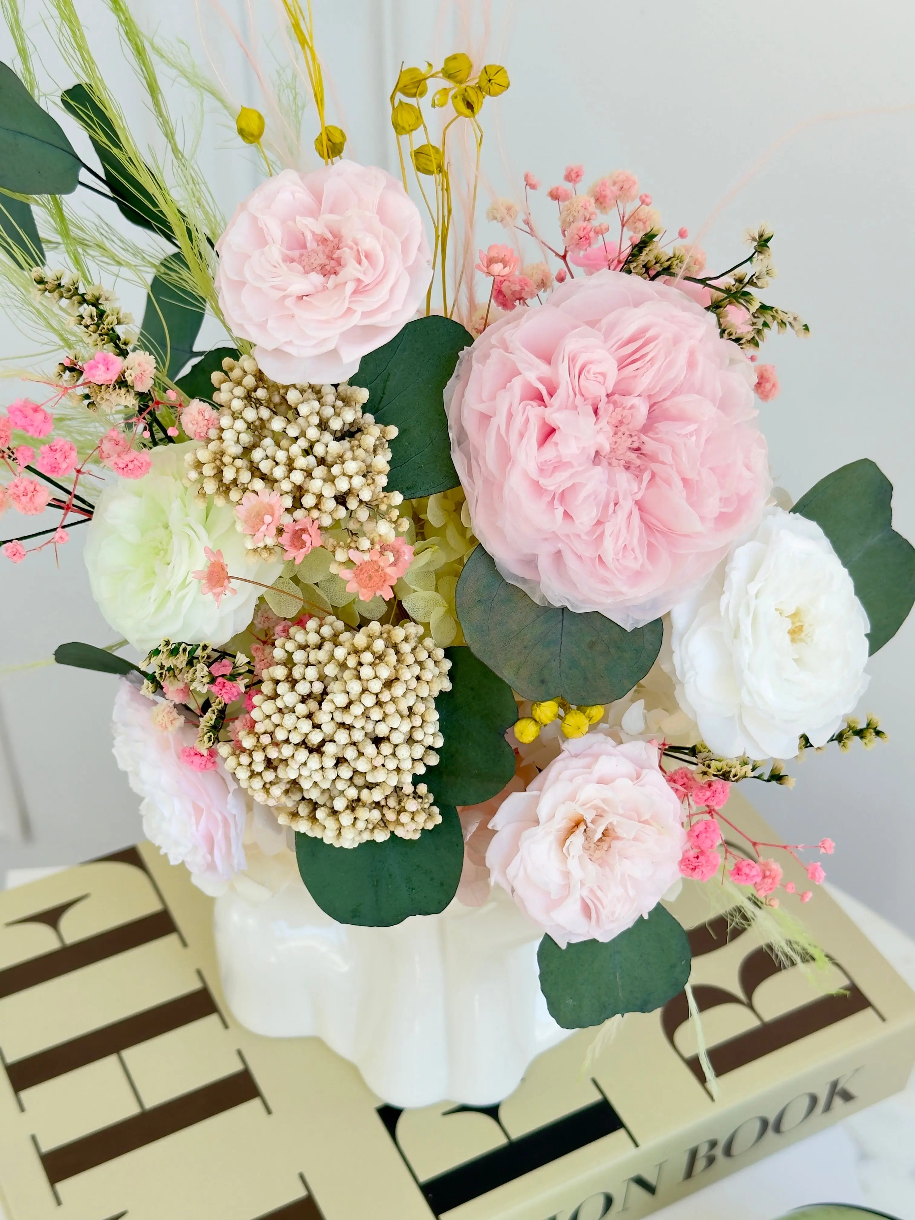 Blooming Lady Preserved Arrangement – MIKONA Flowers LLC