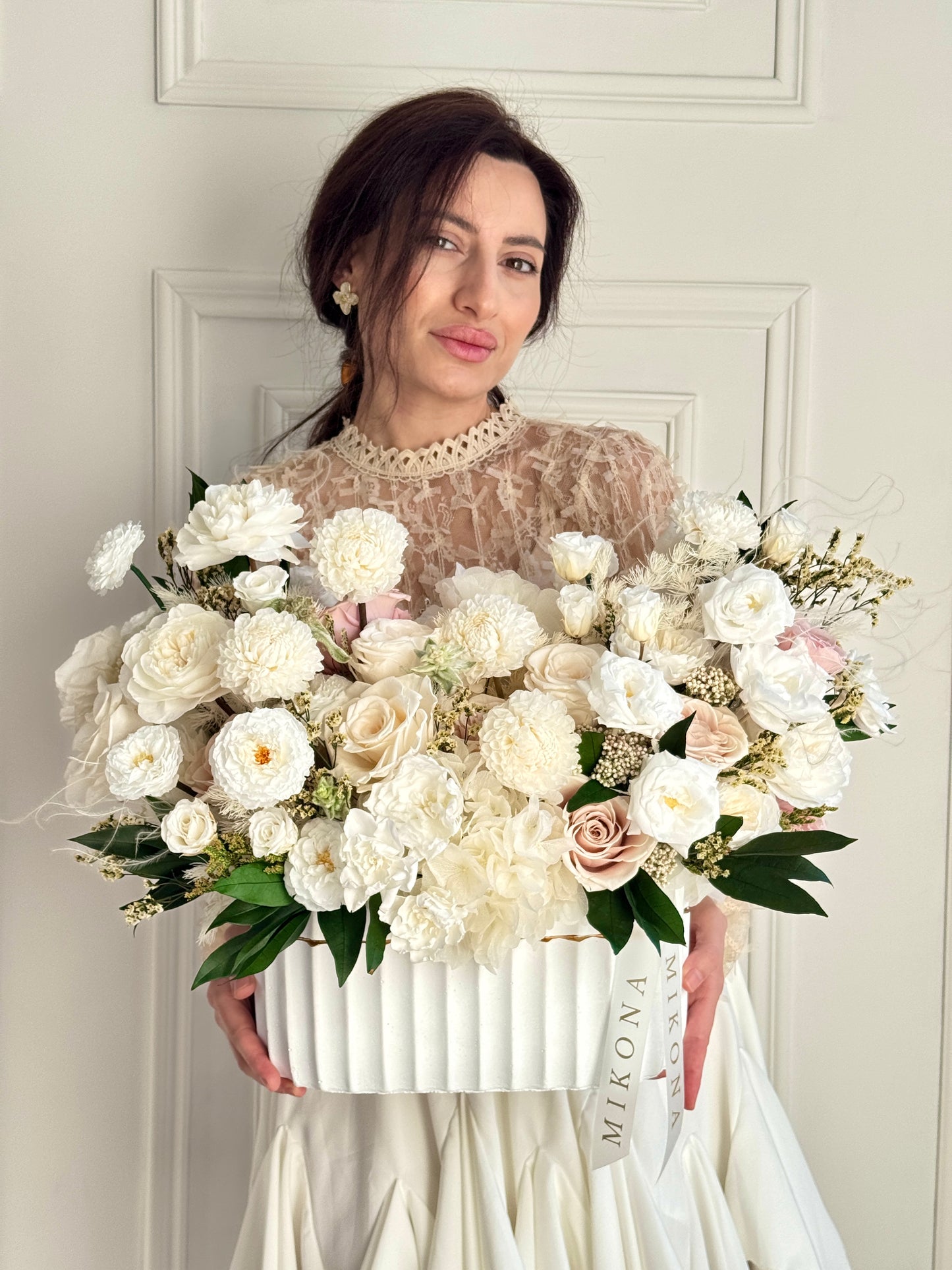 Blush and ivory preserved flower design Los Angeles