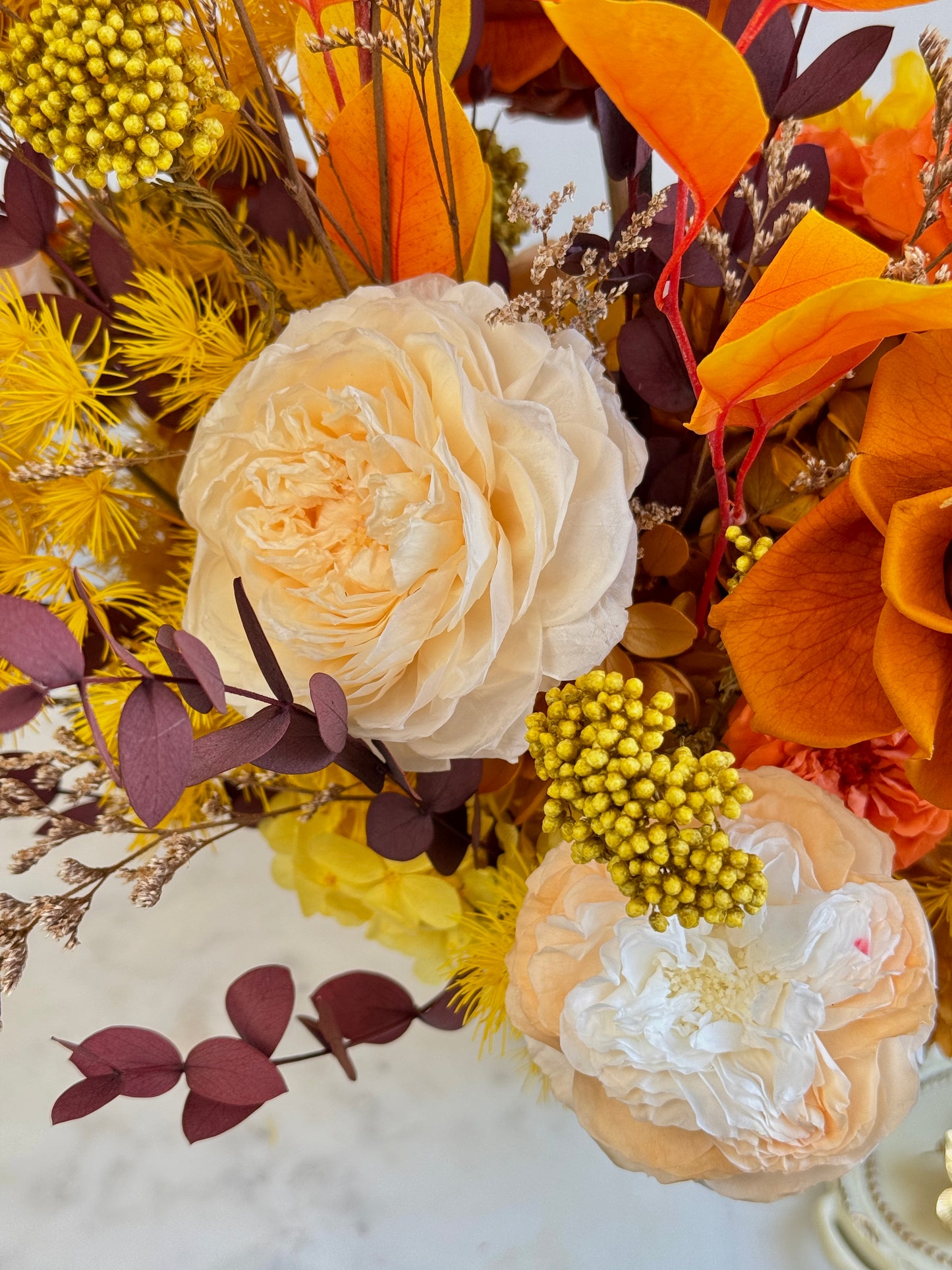 Amber-inspired preserved floral centerpiece