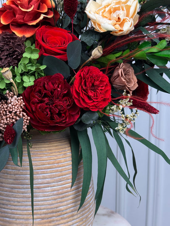 Tuberosa rich and luminous eternal preserved flower arrangement in Los Angeles