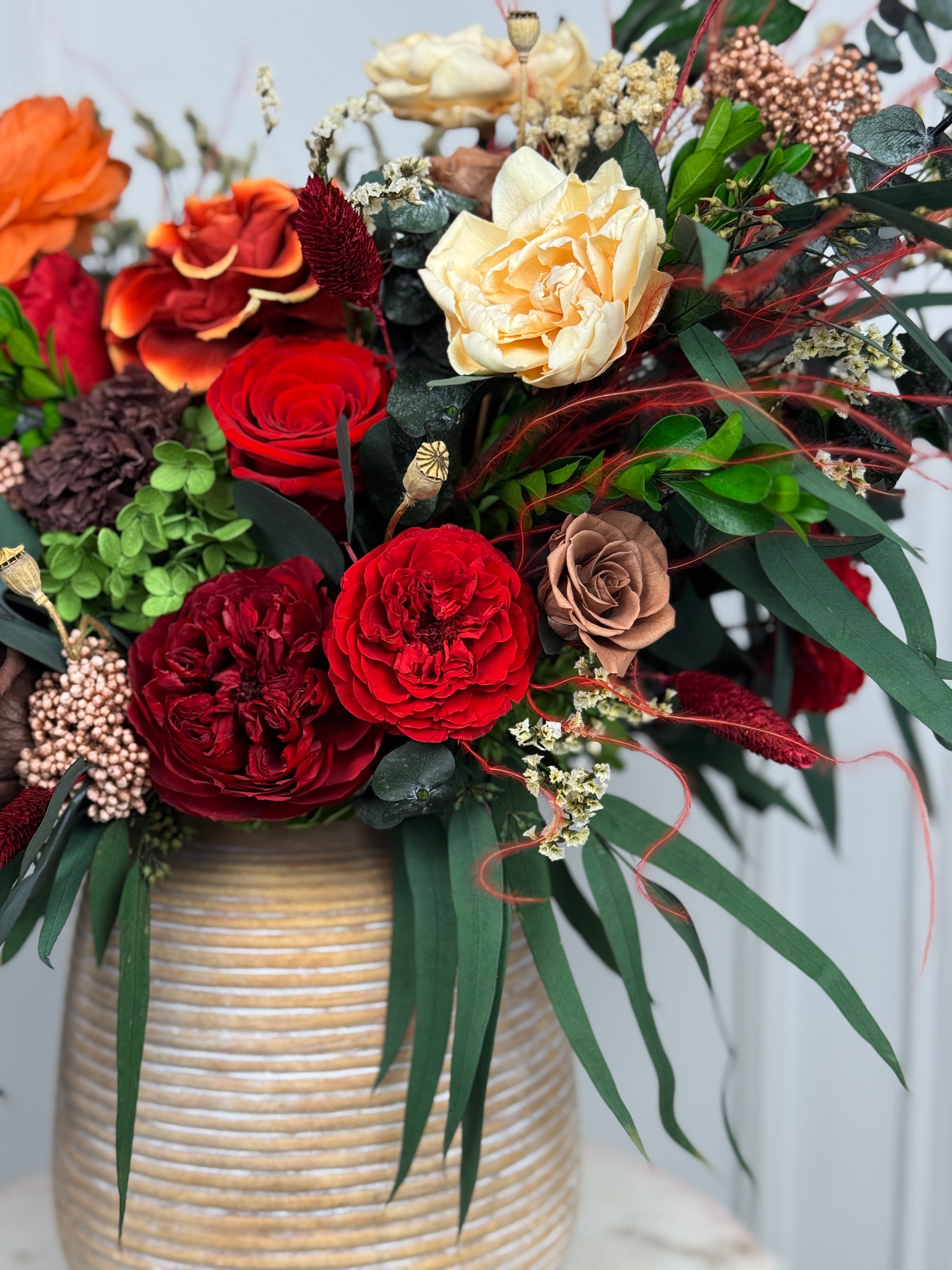 Tuberosa preserved flowers with cream gardenias